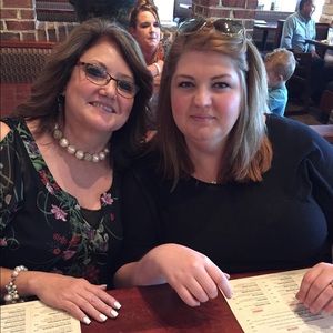 Meet your Posher, Teri